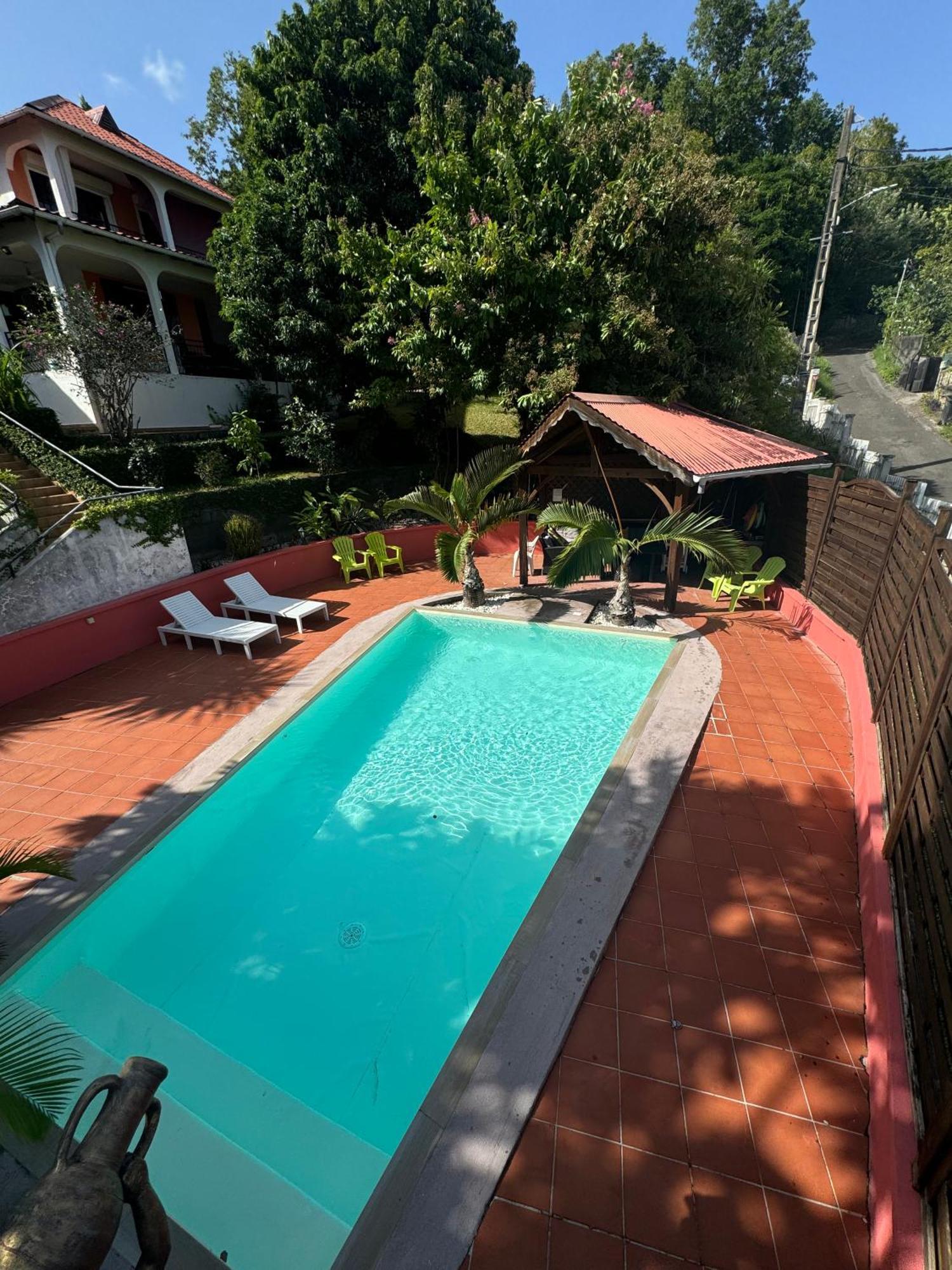La Canopee Enchantee, Chambres D'Hotes, Piscine, Proche Aeroport, Gare Maritime 레자빔 외부 사진